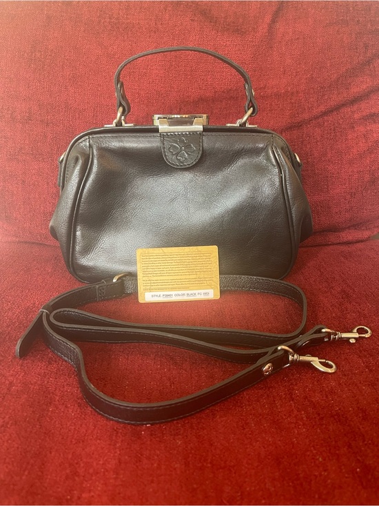 Patricia Nash Handbags - Patricia Nash Black Leather Satchel with Detachable Strap